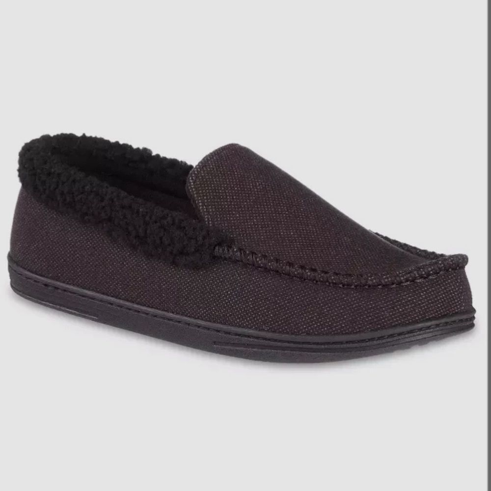 isotoner Men's Black Loafers